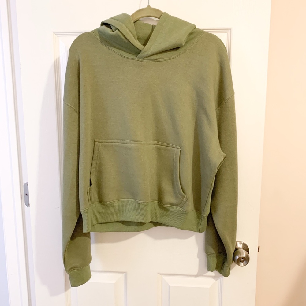 J.o&Co. Green Hoodie with Front Pocket - size L
